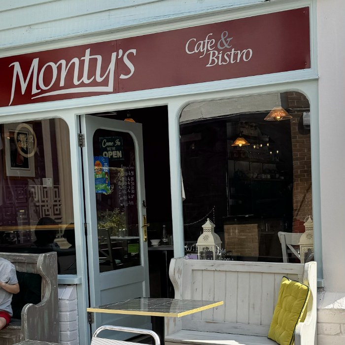 Monty's Cafe and Bistro